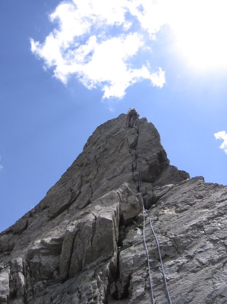 03-09-05_14-11_026_J_